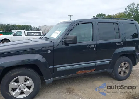 2008 Jeep Liberty Sport из США, поврежденный, VIN 1J8GN28K08W282479
